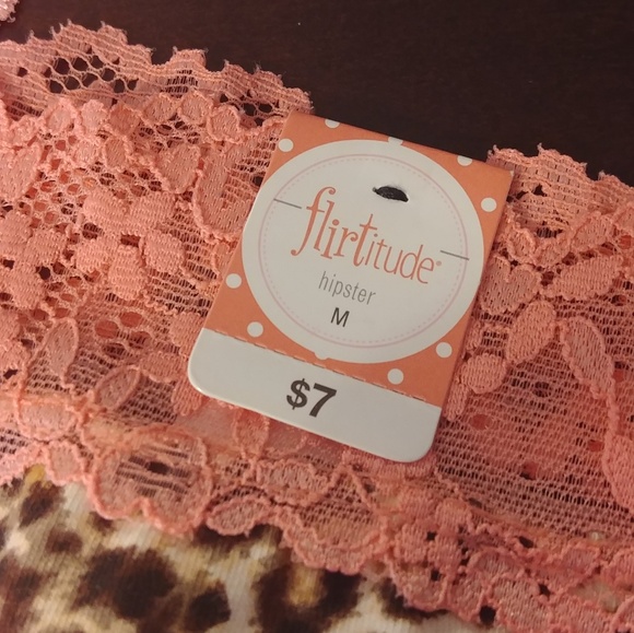 Lace panties bundle - Picture 4 of 4